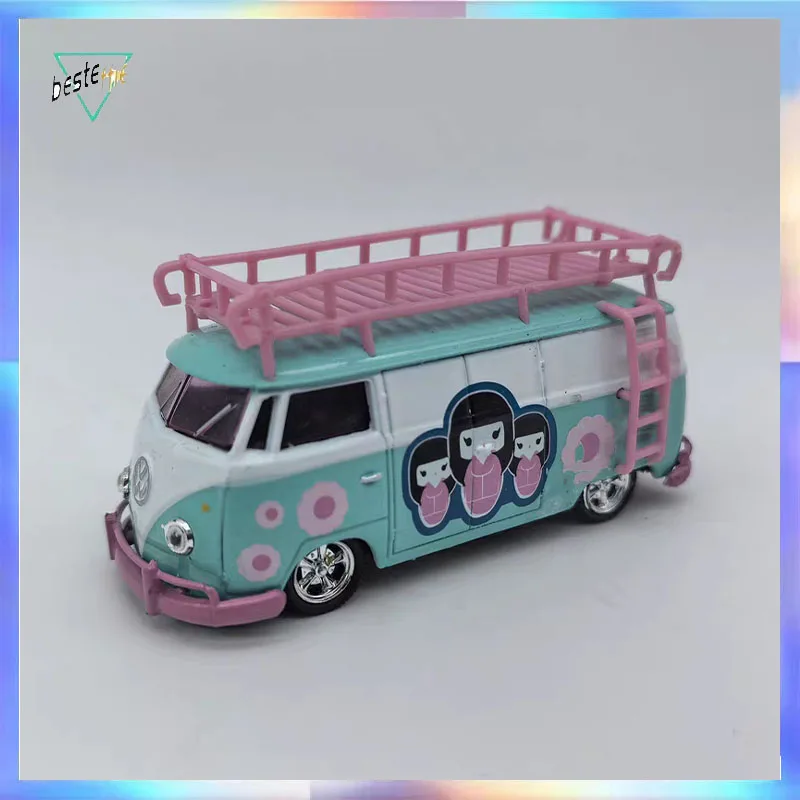 

Модель автомобиля M2 1:64 1960 VW Delivery Van Limited Production Модель автомобиля без бумажной карты Упаковка Коллекционное украшение для комнаты Подарок