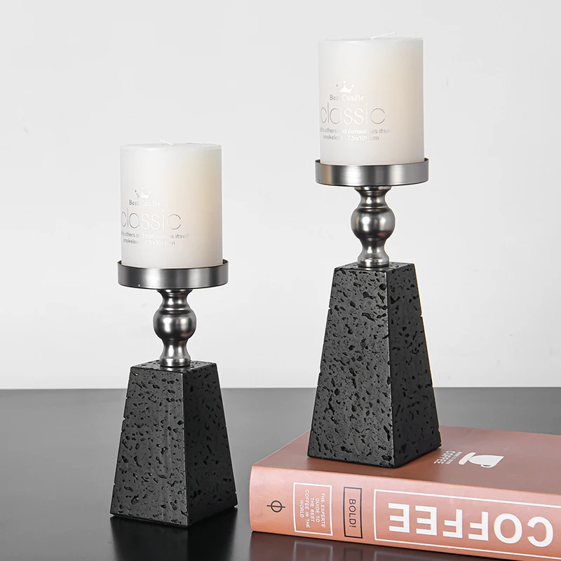 

Elegant Black Gold Candelabra Decorative Piece European Style for Restaurant Hotel Living Room Decoration Miniature Model