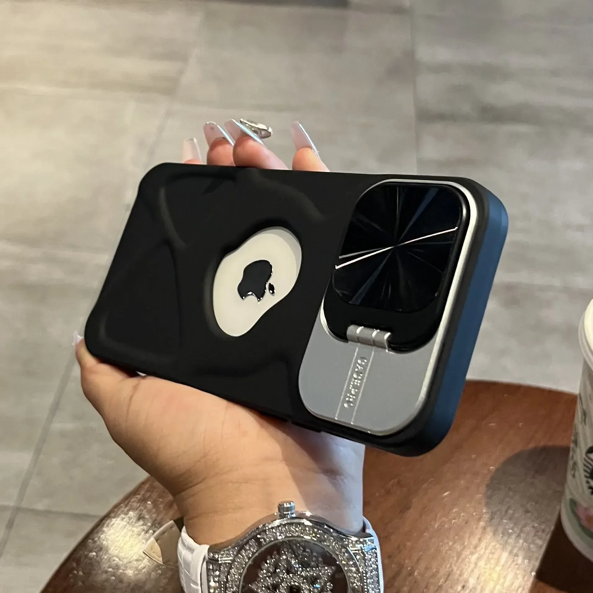 Thumbnail 4 - #38 iPhone 14 Pro Cases Discount Picks