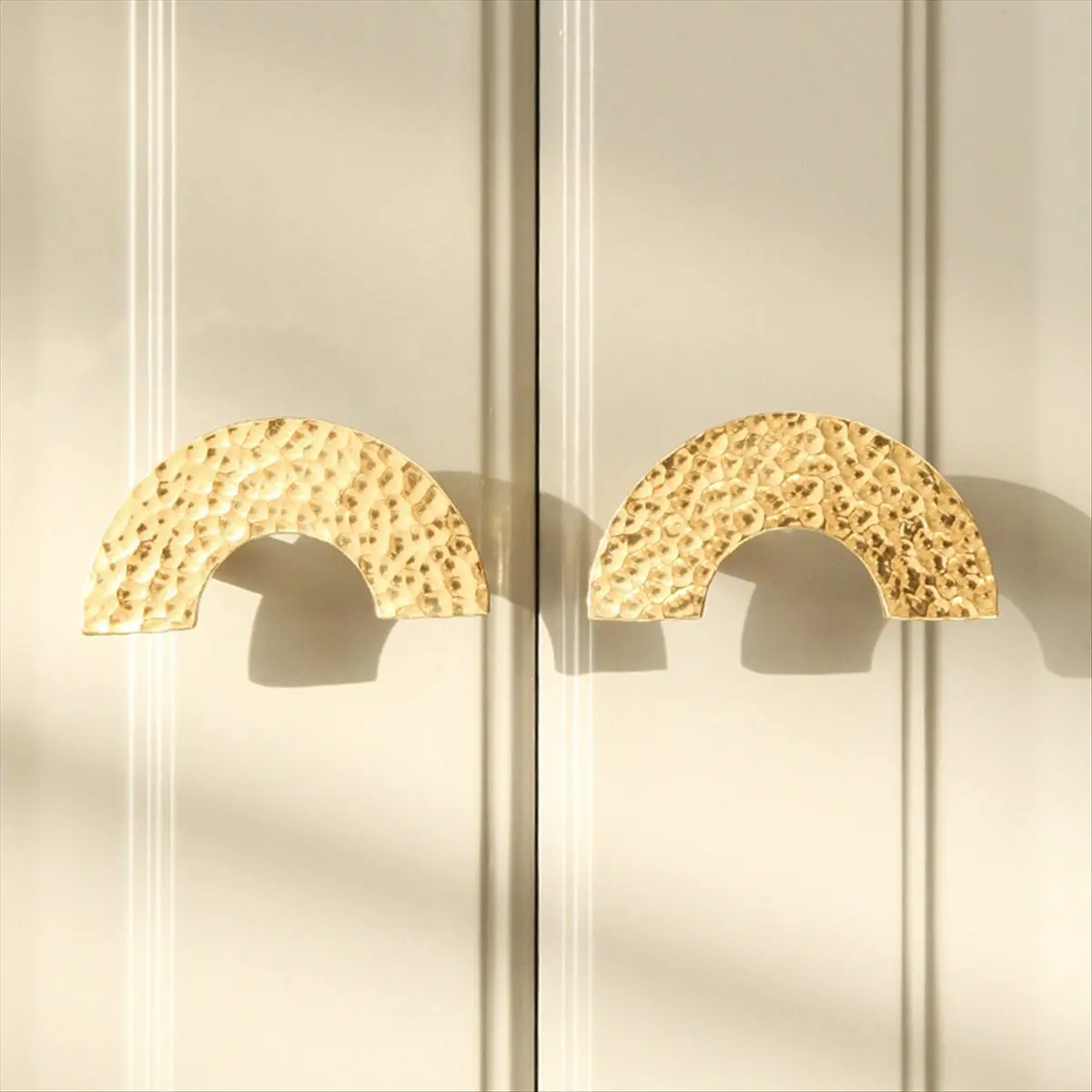 ABJS Hand-hammered semi-circular cabinet door handles Table drawer handles Modern handles furniture hardware accessories A