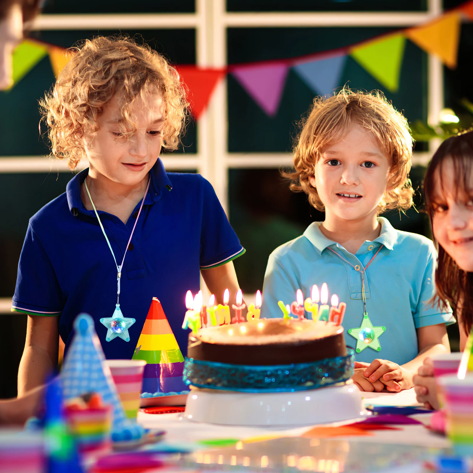 

8 pcs LED Necklace 5x3cm Shining Pendants Detachable Lanyard Flashing Light Up Necklaces Kids Adults Party Toy