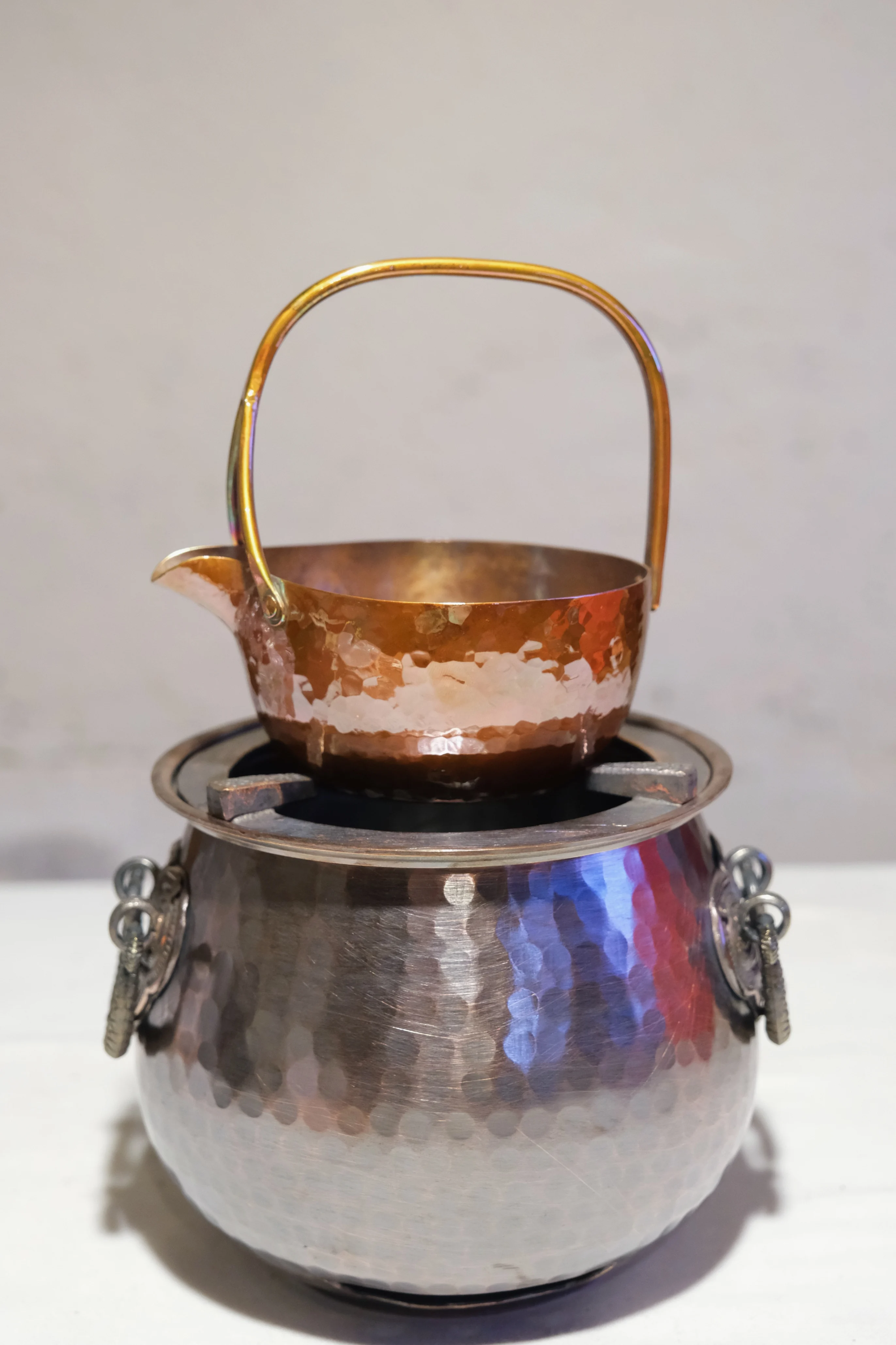 The product can be customized. Handmade pure copper stove for boiling tea, red copper stove for making old charcoal stove