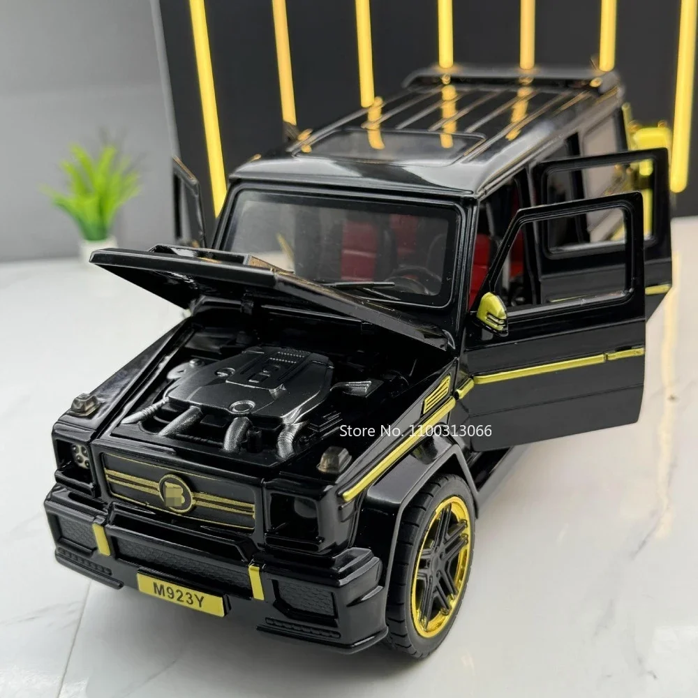 

1:24 Scale G65 Alloy Car Toys Metal Die Casts Vehicle Model with Pull Back Function Off-road Vehicle for Boy Collection Gifts