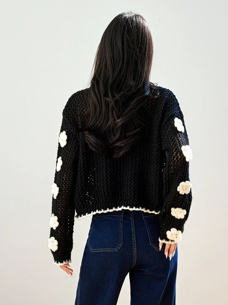 French Vintage 3D Flower Crocheted Knitted Cardigan Women\'s Black White New Round Neck Lace-up Sweet Long-sleeved Sweater Female