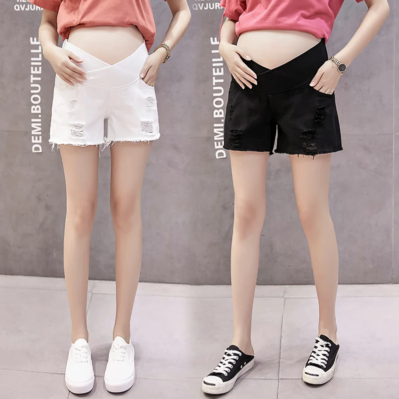 9091# 2023 Summer Casual White Denim Maternity Shorts Across V Belly Shorts Clothes for Pregnant Women Hole Hot Pregnancy Jeans