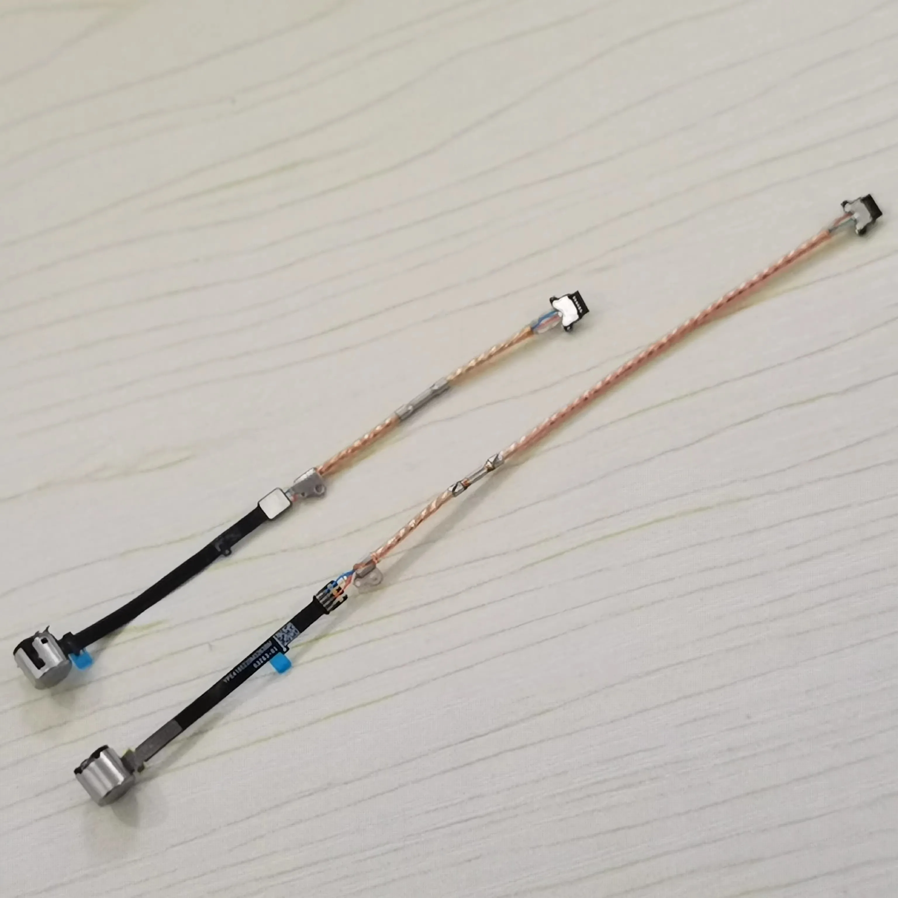 OEM do Apple AirPods Max A2096 Nowy kabel sygnałowy Bluetooth WiFi Flex do naprawy połączenia WiFi Bluetooth, lewy i prawy — zdjęcie produktu 3