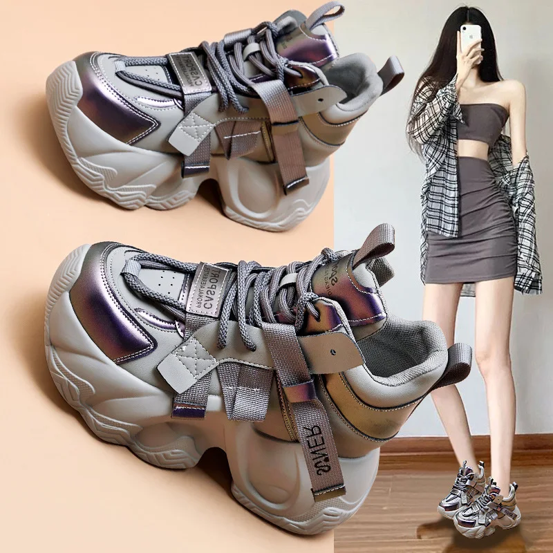 

Хит продаж: женские кроссовки в стиле «папины туфли» 2026 года, новая модель, на толстой подошве, повседневные, в корейском ретро-стиле, трендовые.