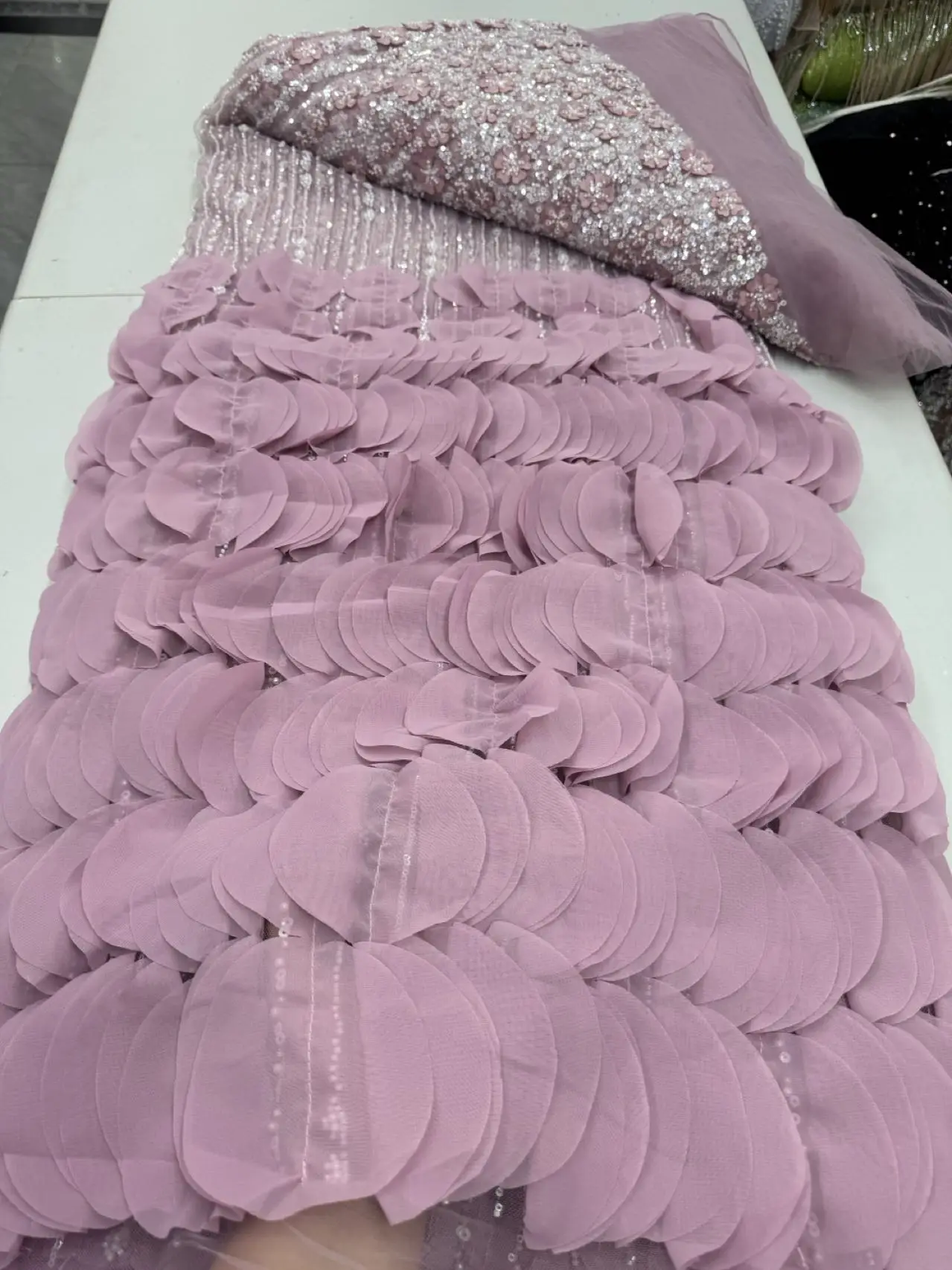 2027 African Nigerian High-Quality Tulle Lace Fabric with Beads Stone Embroidery Sequins for Prom Dresses Sewing 5 Yards JY567