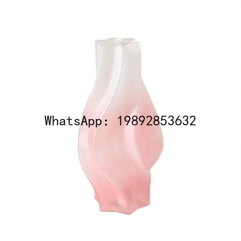 CZ Creative Tornado Shape Colorful Frosted Glass Vase Flower Arrangement Ornament Flower Holder Holiday Gift Recommendation