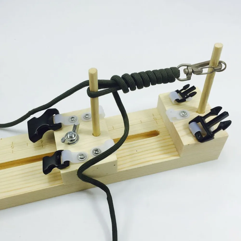 

Инструмент для изготовления браслетов из цельного дерева из паракорда, плетеный парашют с узлом