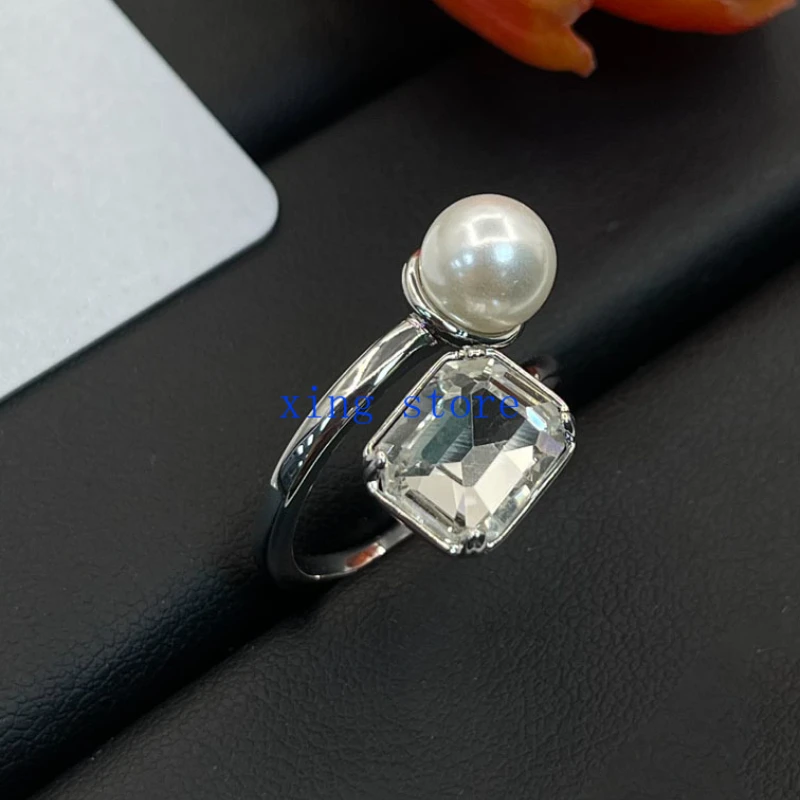 2024 New Fashionable Sweet Romantic Round Simulated Pearl Inlaid Women's Ring