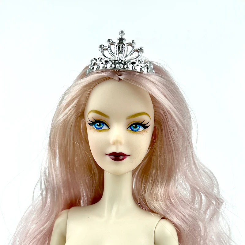 Tiara de corona de plástico aleatoria de varios estilos para muñecas Barbie, accesorios para el cabello de casa de muñecas BJD, juguetes para niños,