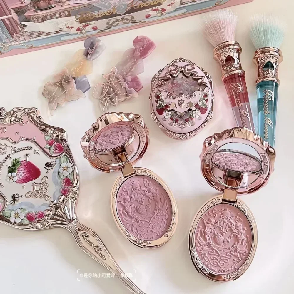 زهرة تعرف الفراولة الروكوكو تنقش أحمر الخدود ماتي لامع الصباغ مقاوم للماء الطبيعية عارية اشراق ماكياج الوجه مستحضرات التجميل #2