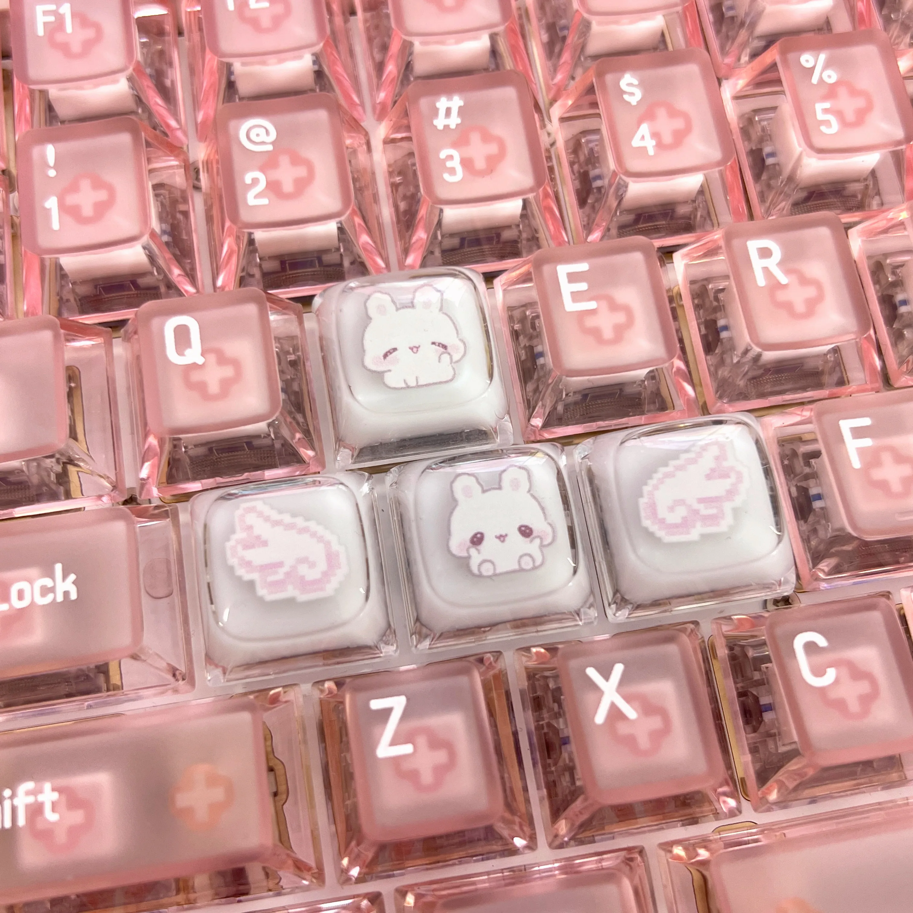 Pixel rabbit DIY transparent Epoxy keycap cross magnetic axis mechanical keyboard personality cute