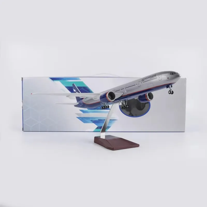 1:157 Scale 47cm Aircraft B777 Russian Air Airlines Model With Light and Wheel Diecast Resin Airplane Collection Display Gifts