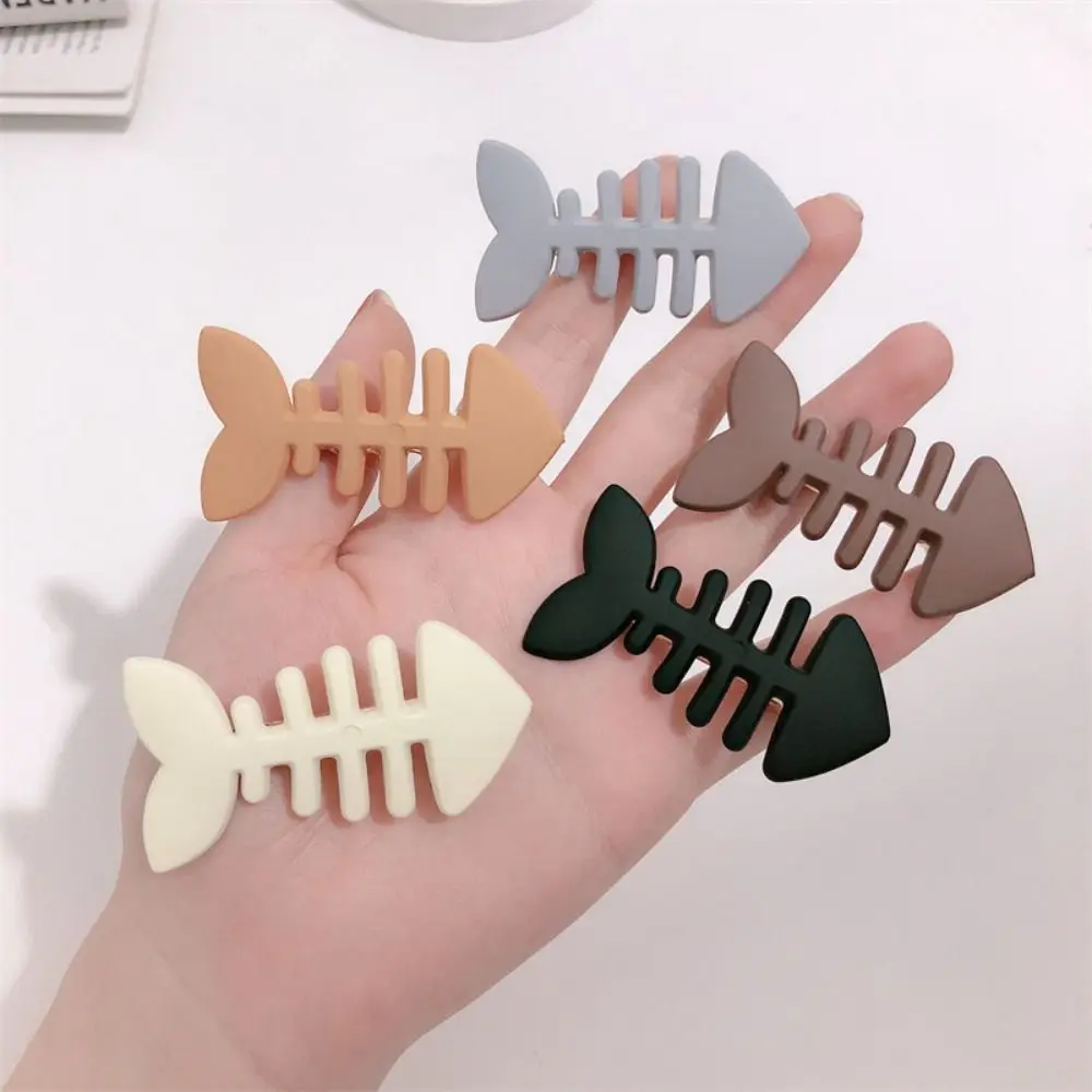 Animal Fish Bone Hair Clip Cute Y2k Headwear Geometry Hair Accessories Hairpin Plastic Kids