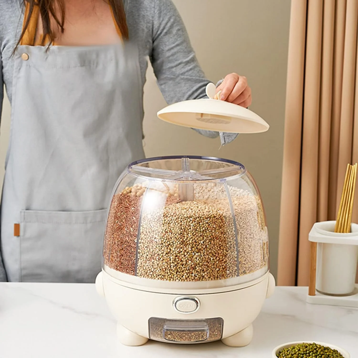 360° Rotating Grain Container Food Dispenser with Measuring Cylinder and Lidded Resistant Household  Storage Containers