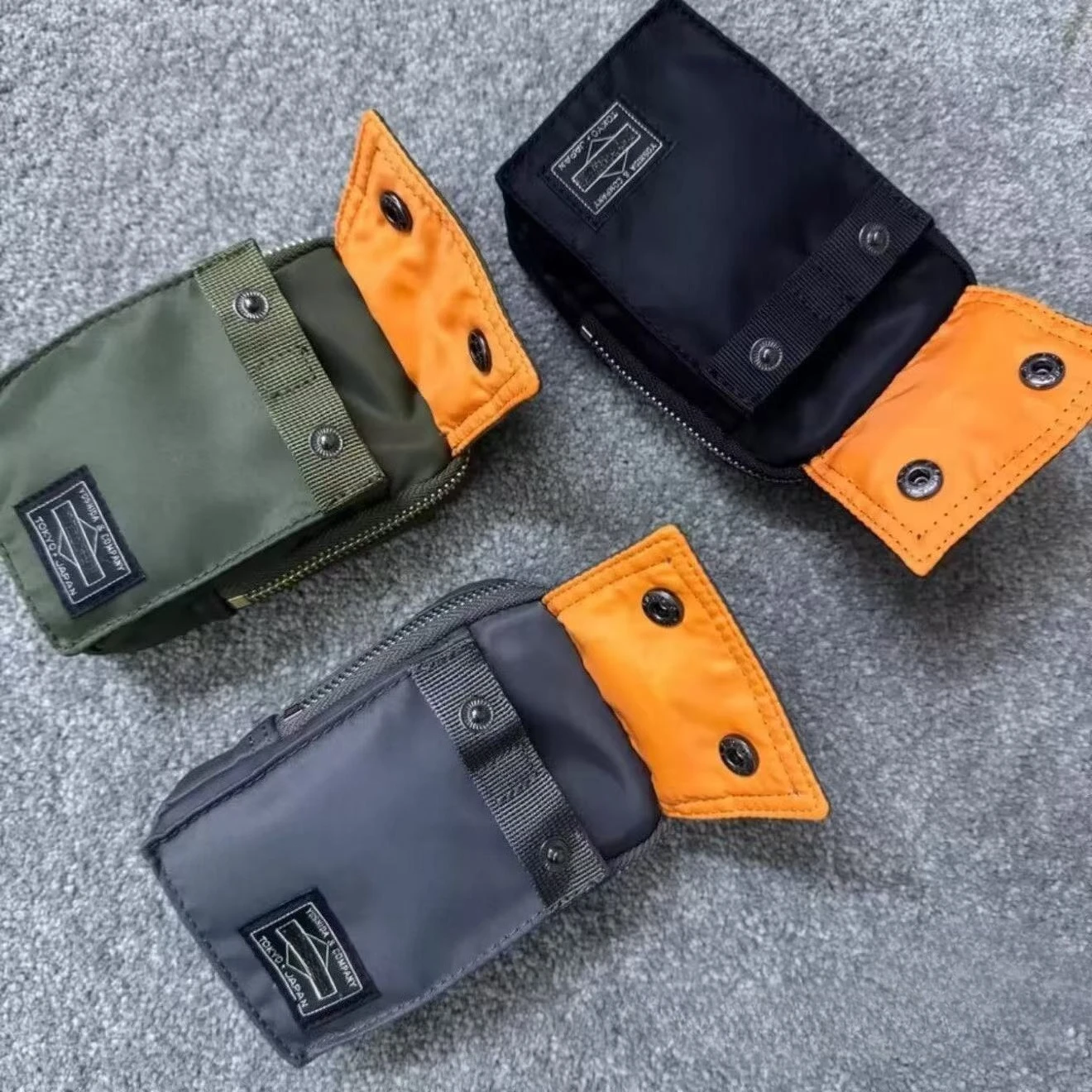 26SS New Por Mini Nylon Pouch Multifunctional Waist Bag Portable Camera Case Key Card Holder Backpack Hook Storage Bag
