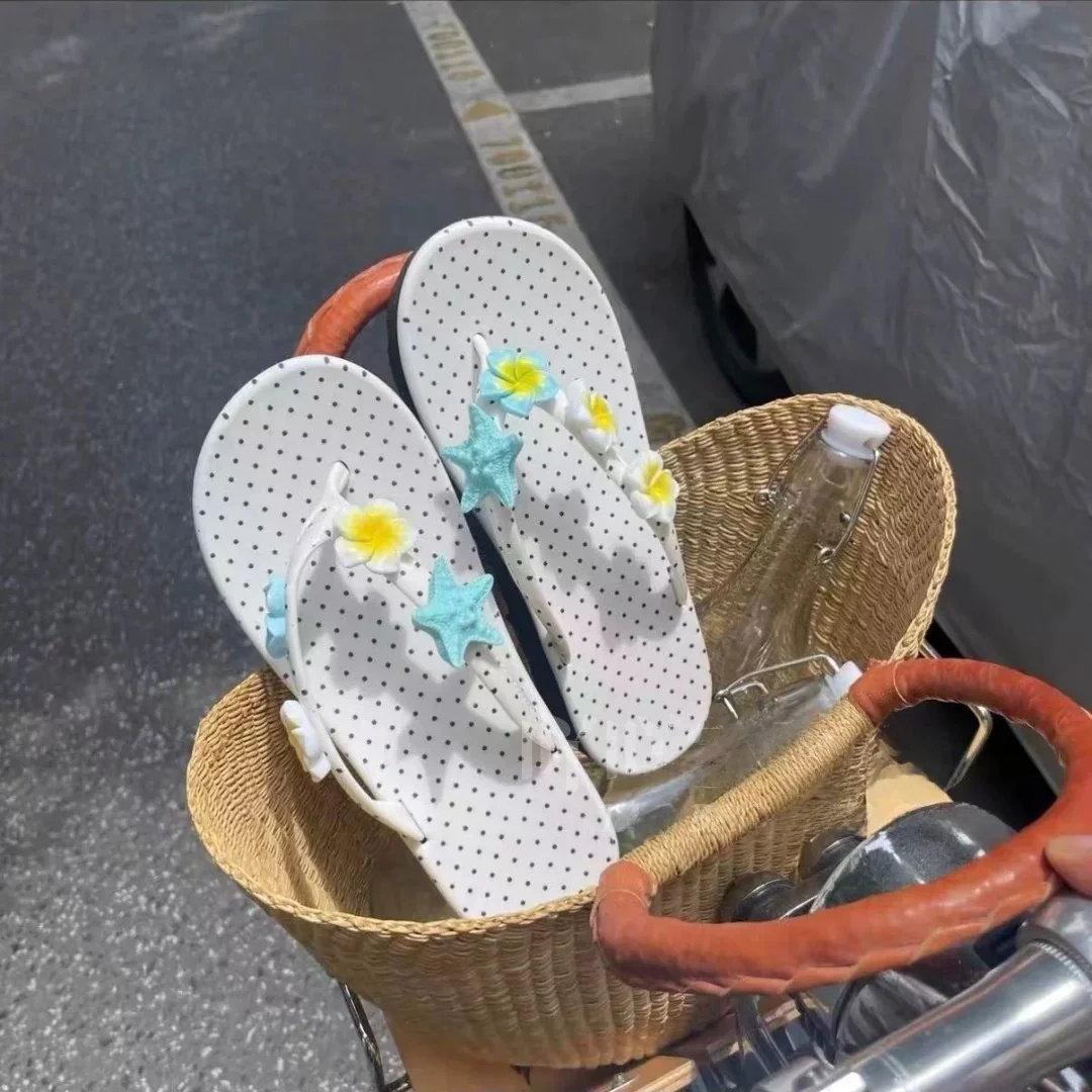 

Mint Wave Dot Pattern Flip Flops Egg Flower Design Thick Heel Heightening Clogs Summer Atmosphere Unique Small Audience Slippers