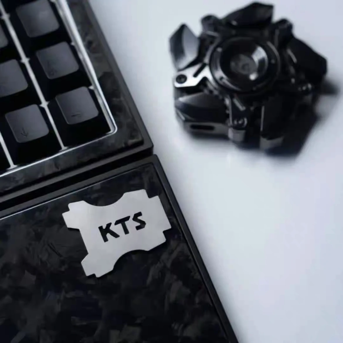 KTS Metal Open Armor Fidget Spinner EDC Toys Zirconium Alloy Anti Stress Sensory ADHD Fidgeting Toys Pocket Size