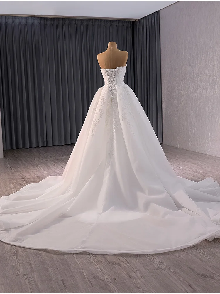 High Waist Wedding Dresses Court Train Sweetheart Applique Decoration Lace-up Back Bridal Gowns