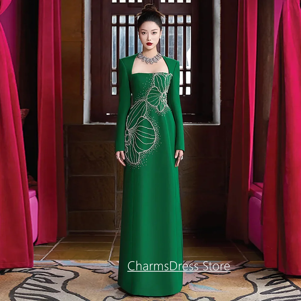 Maßgeschneidertes grünes Abendkleid, elegantes, langärmliges, bodenlanges arabisches Ballkleid mit quadratischem Ausschnitt und Perlensteinen, Partykleider