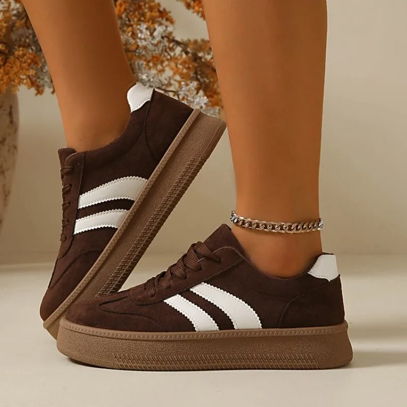 Damen-Sneaker aus Wildleder mit dicker Sohle, rutschfest, atmungsaktiv, zum Schnüren, Low-Top, All-Match, für den täglichen Gebrauch, Outdoor, Freizeit, Wanderschuhe – Detail 19
