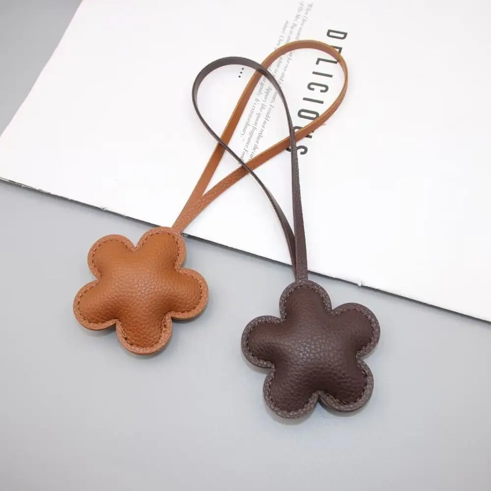 Lovely PU Leather Flower Keychain Car Keyring Fashion PU Leather Hanger Cartoon 13 Colors Bag Pendant Men