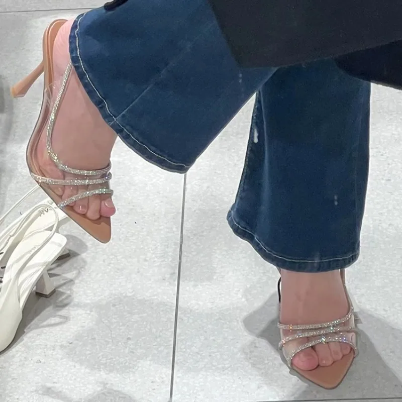 Dünne Ferse High Heels Frauen Sommer neue Fee Stil sexy flachen Mund zurück hohle spitze Wasser Diamant offene Zehen Sandalen