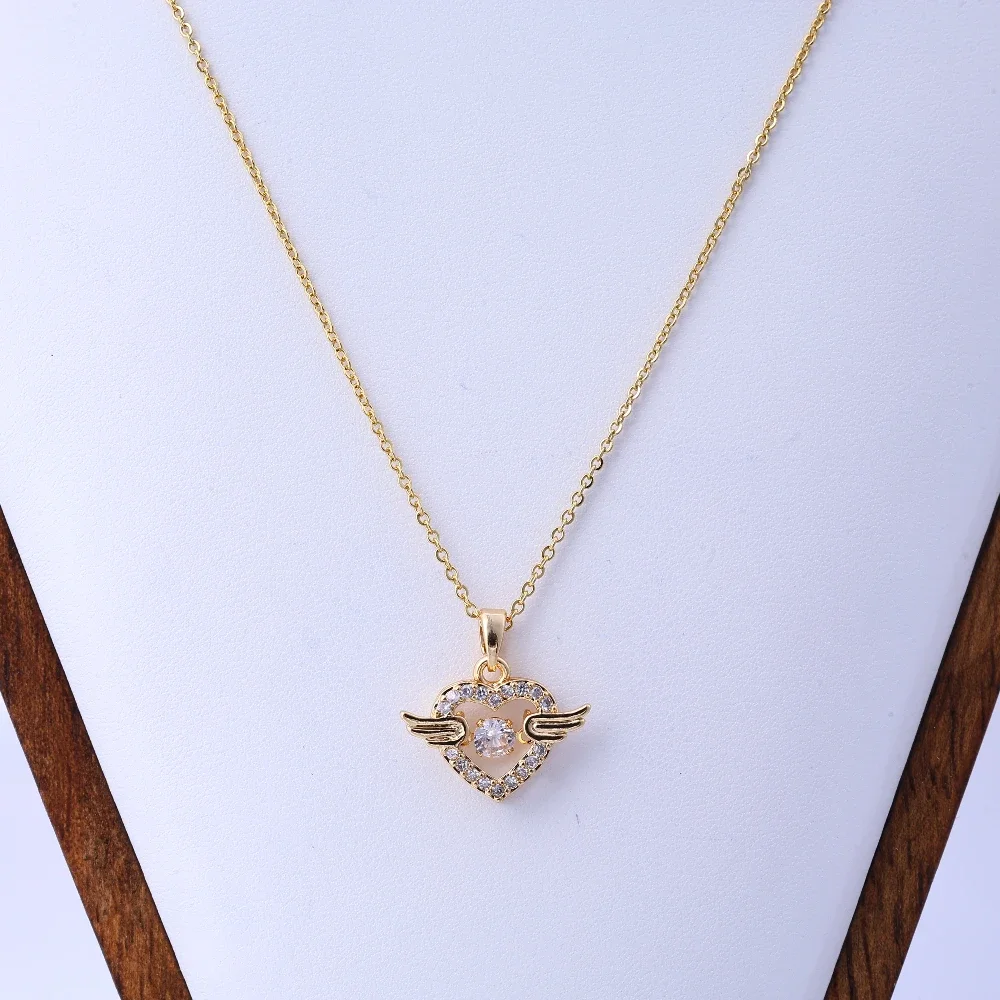 قلادة أنيقة للنساء: مجوهرات نحاسية مطلية بالذهب عيار 18 قيراط مع قلادة من الزركون على شكل 8، زخرفة عصرية لـ St متعددة الاستخدامات