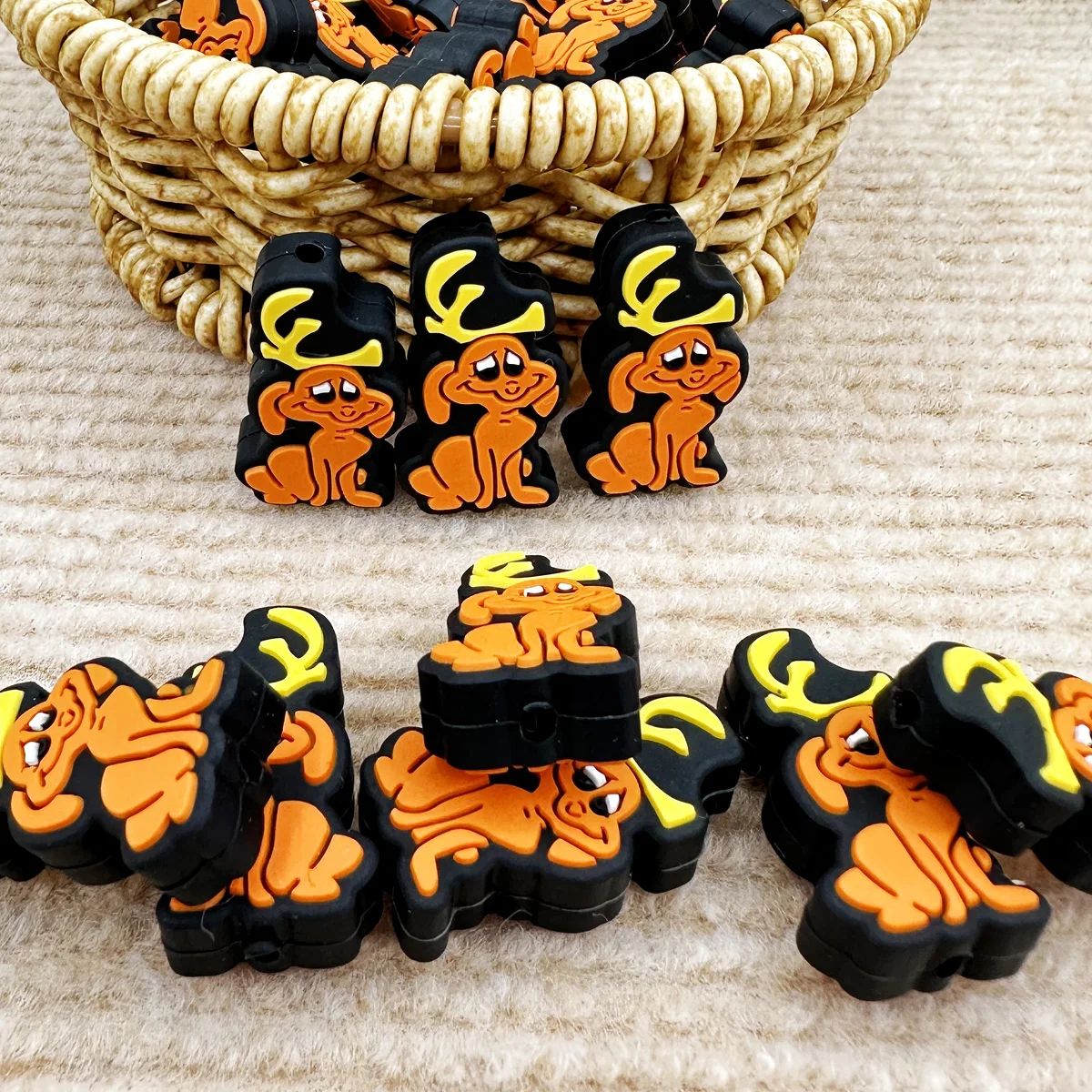 10PC Baby Silicone Beads Halloween Elk Beads Teethe Baby Toy DIY String Pen Bead Nipple Chain Jewelry Accessories Kawai Gifts