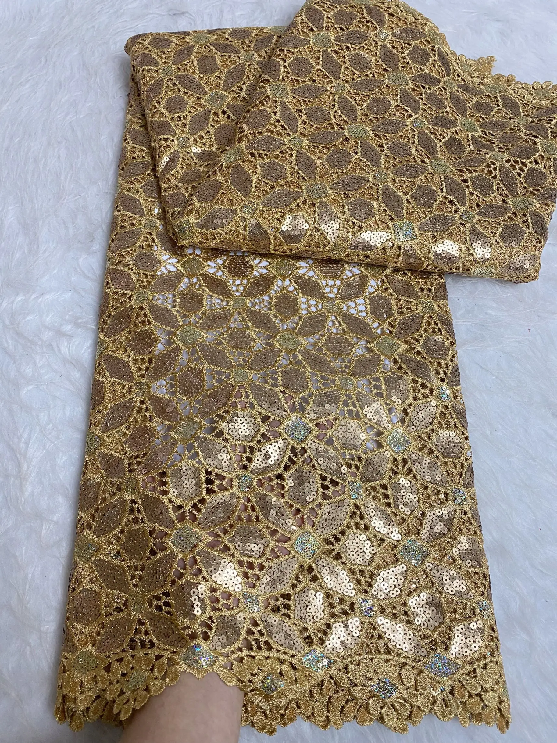 

Gold Sequined African Lace Fabric Nigerian Guipure Cord Lace Fabrics For Party Dress