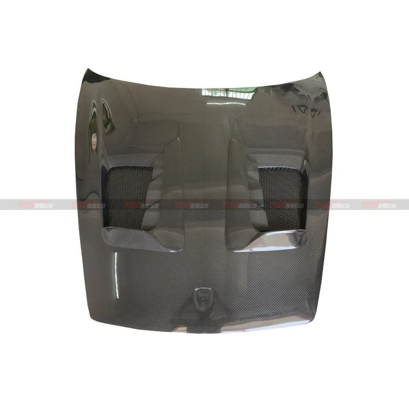 Convient pour 911 992 encerclement modifié GT3RS couvercle de moteur en carbone sec 992 GT3RS OEM couvercle de moteur en carbone sec