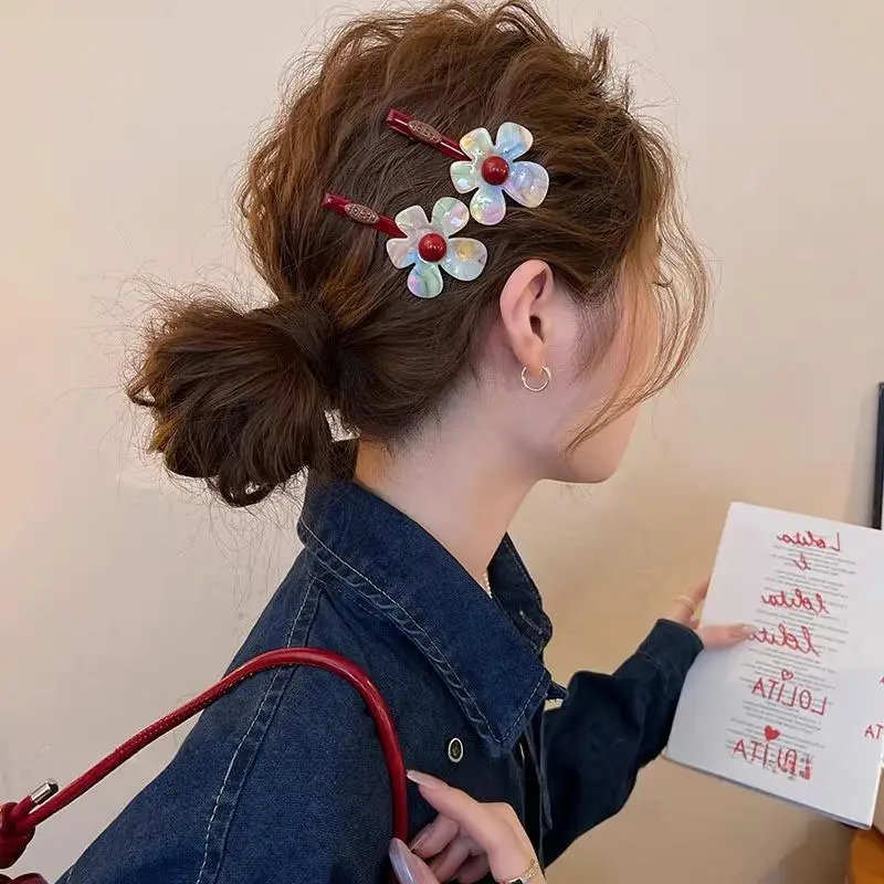 Haarspange mit Farbverlauf und Blumenmuster, elegante seitliche Haarspangen, luxuriöse Haar-Accessoires für Frauen – Detail 5
