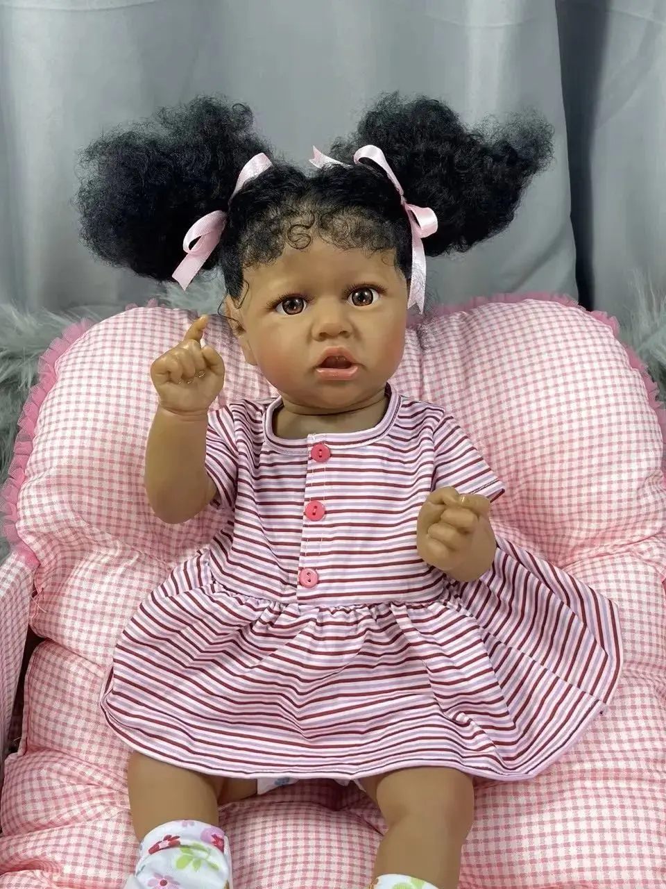 55CM Reborn Saskia African American Doll Full Vinyl Body Girl Washable Hand-rooted Hair Dark Skin Baby Doll For Kids Gift