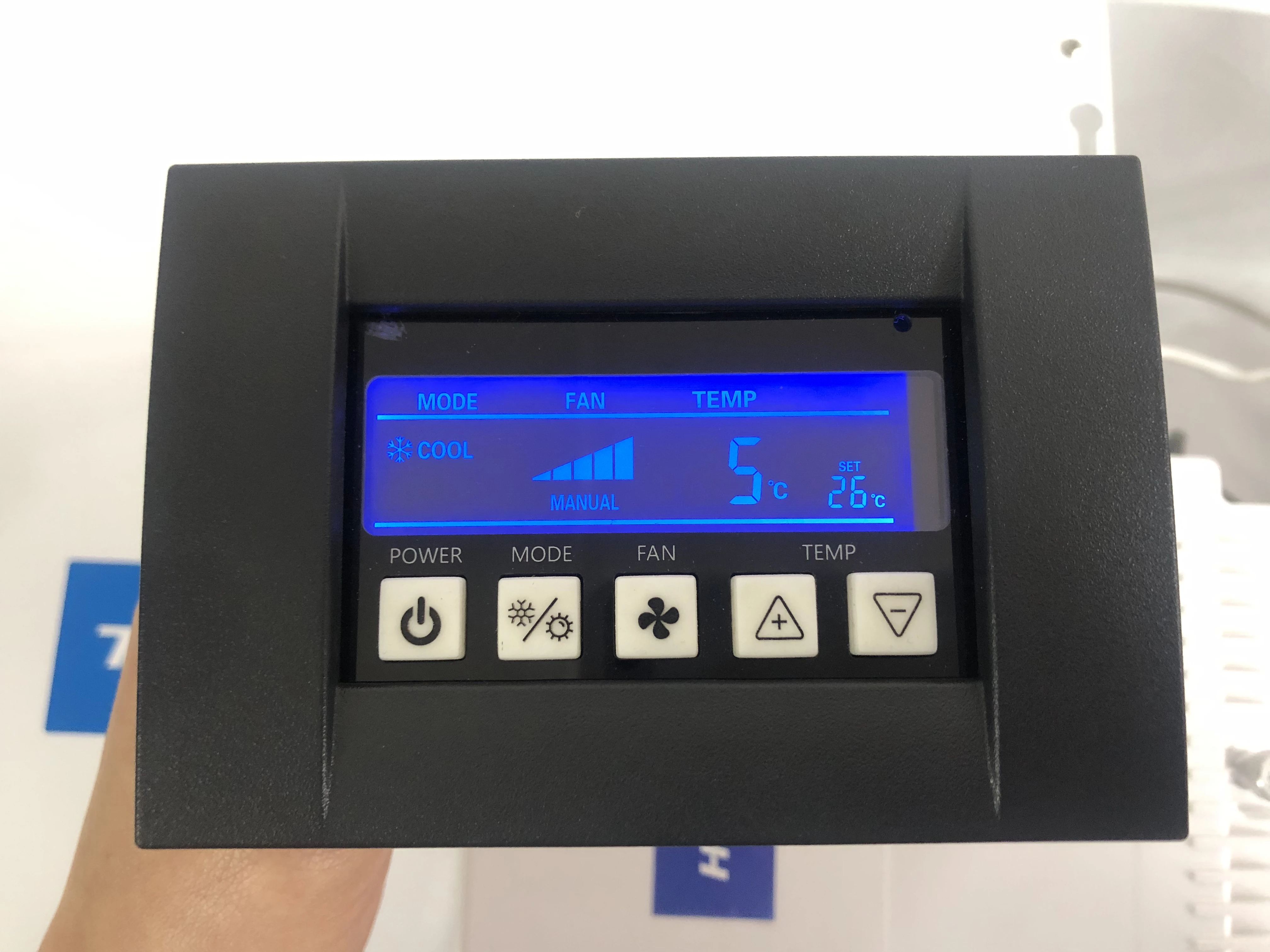 Climatizzatore marino a basso rumore con raffreddamento ad acqua di mare R410A