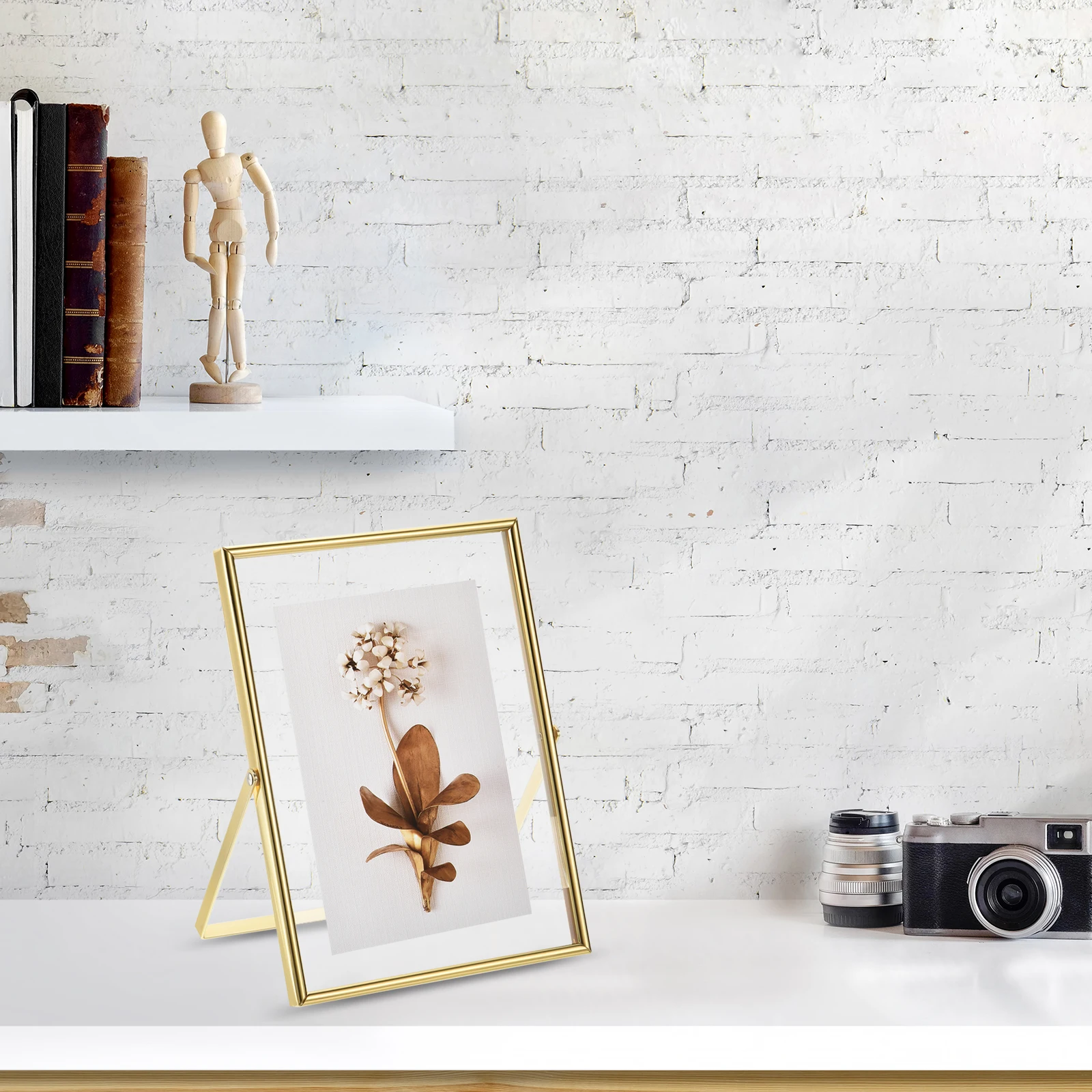 2Pcs Metal Photo Frame Glass Transparent Stand Picture Frames Photo Display Frame for Desktop Landscape Portraits Decorative