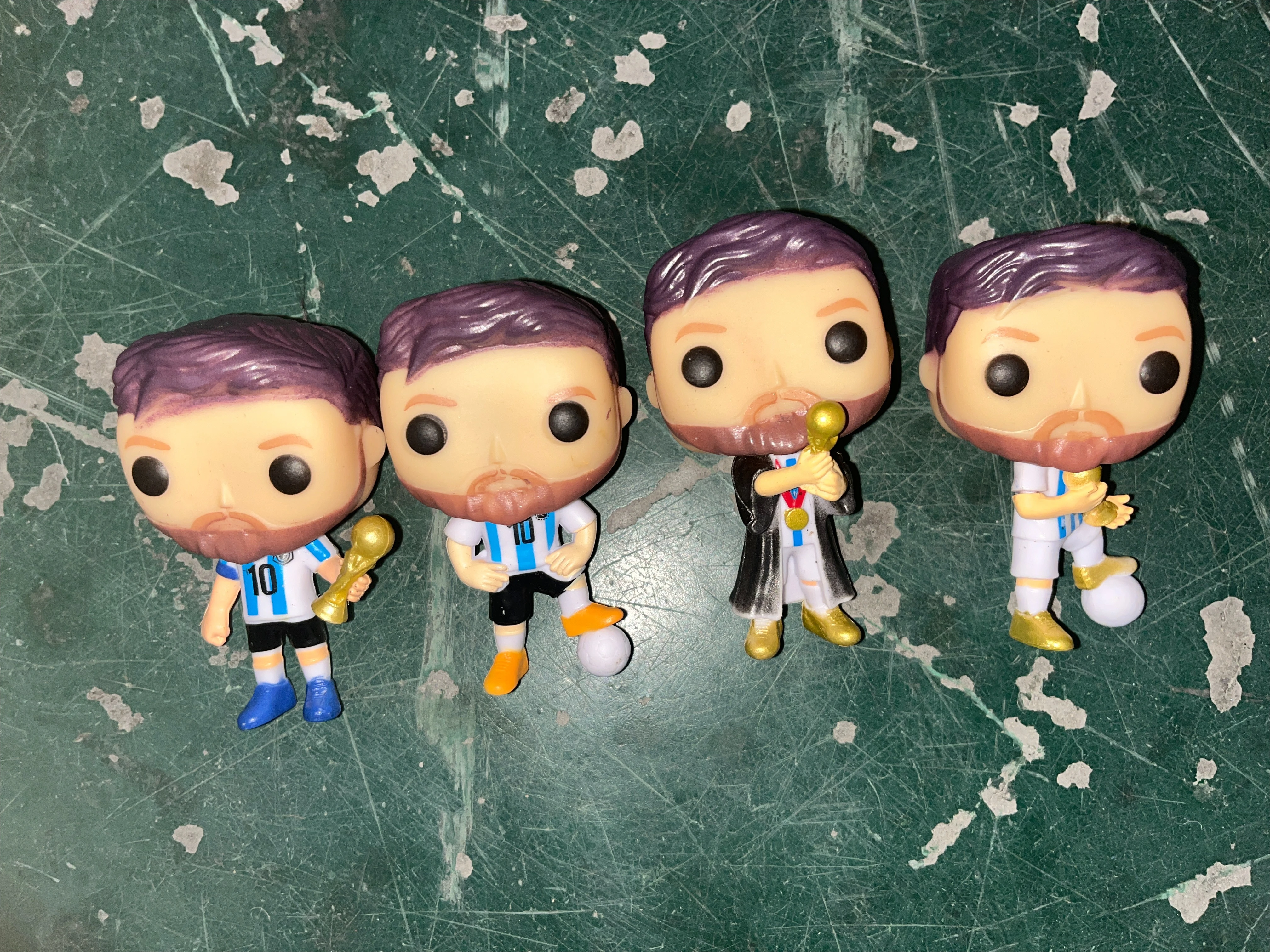 Figura Coleccionable POP de Messi Edición Oro Negro, Edición Trofeo Mundial de Messi, Modelo de Figura Coleccionable con Camiseta del Equipo Argentino