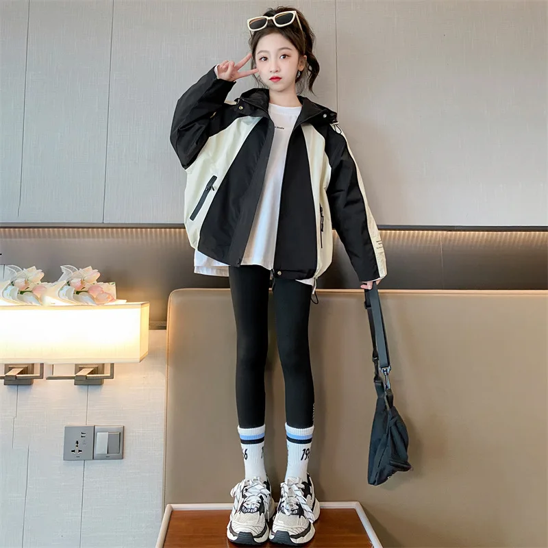 Girls' casual windproof jacket, spring and autumn styles, new trendy and stylish, mid size children's color blocked hooded jacke