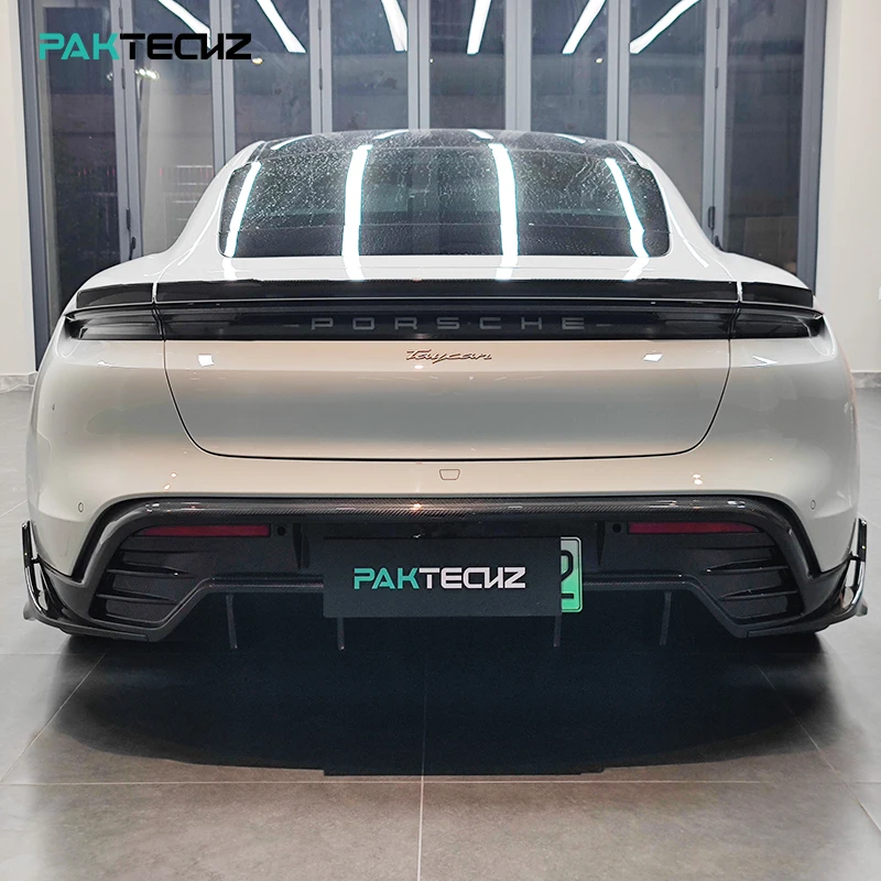 حصريًا 2025 أجزاء ألياف الكربون الجافة طقم الجسم شفة ممتصة للصدمات الخلفية الناشر لبورشه تايكان 4S كروس توريزمو