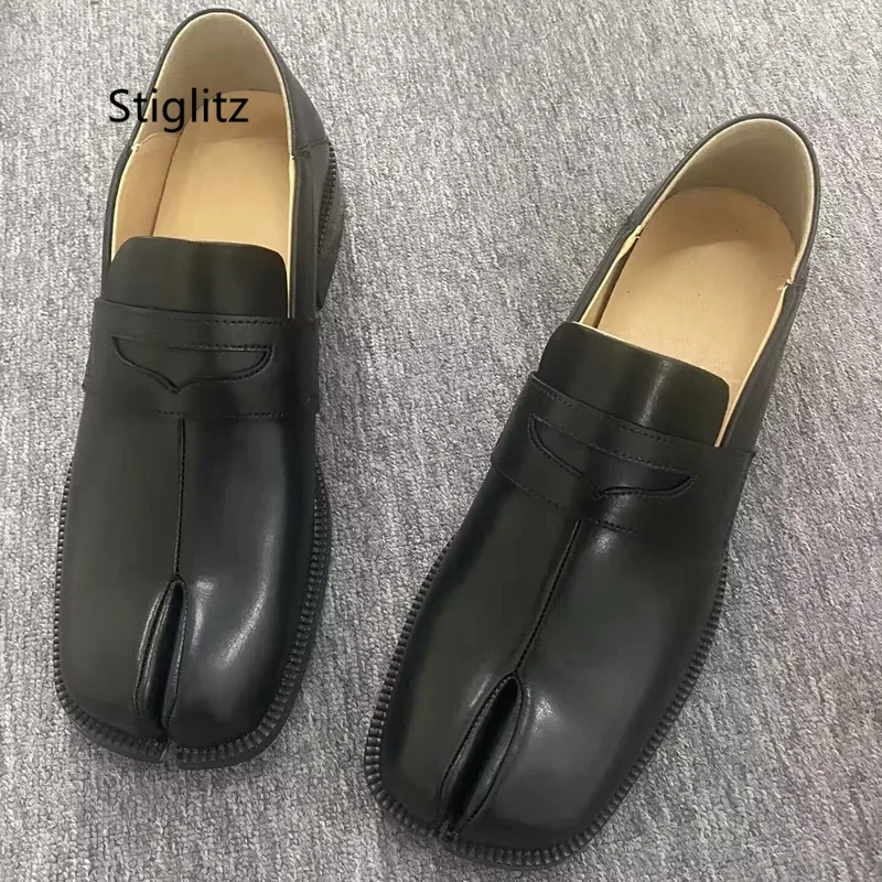 Tabi Split Toe Shoes for Men Black Genuine Leather Men's Loafers Cattlehide Slip On Dress Shoes Office Casual Business Shoes