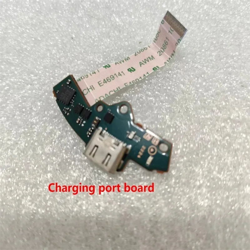6. Placa de repuesto original para el puerto de carga y el interruptor de encendido de los auriculares inalámbricos Sony WH-1000XM5. Piezas de repuesto para la reparación de las almohadillas.