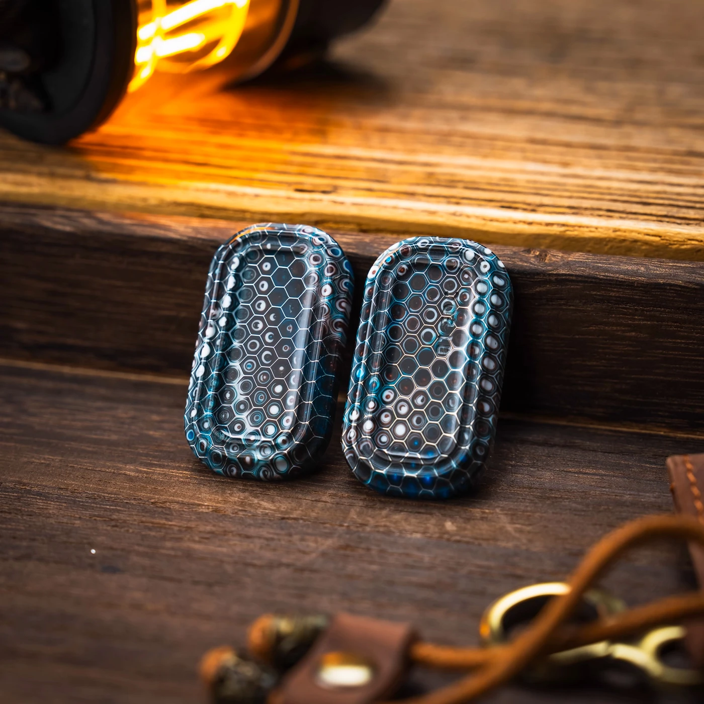 01EDC NO.12 Honeycomb Shell Random Color Ejectable Inner Container Push Slider Limited Edition Adult Stress Relief Cool Stuff