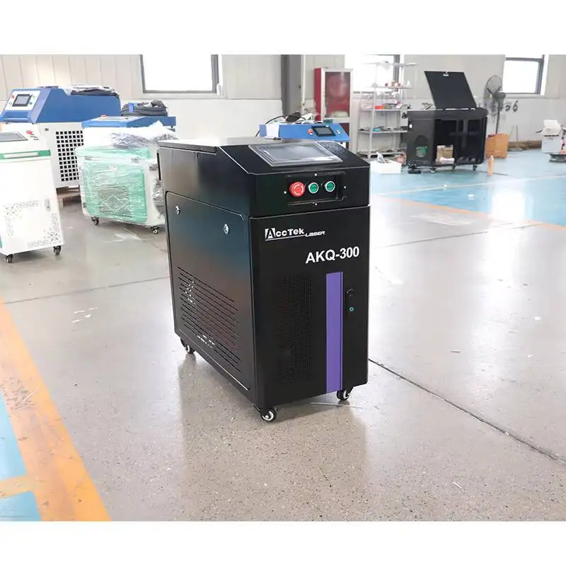 Acctek 200W 300W 500W 펄스 제거 녹 페인트 청소를 위한 목재 섬유 광학 레이저 클리너 Hine