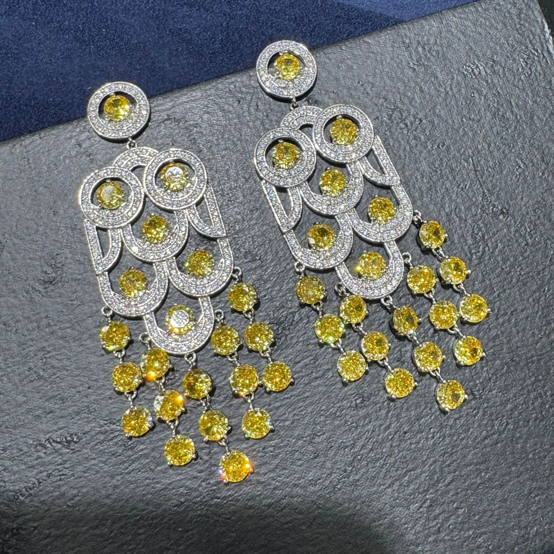

fashion unique cubic zirconia earrings for women jewelry gala event dinner party dangling earrings yellow white green drop