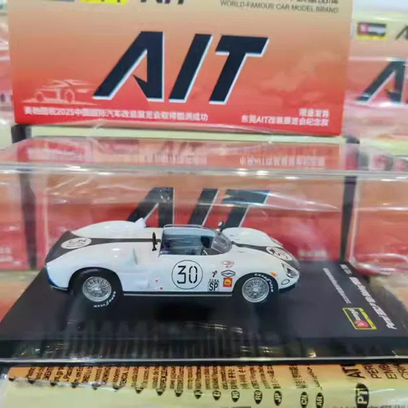 جديد في المخزون 1:43 Bburago 330 P 12h Sebring 1965 No.30 نموذج سيارة سباق محدود 399 سبيكة مصغرة دييكاست الحلي لعبة مخصصة