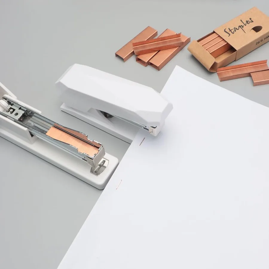 3000 Heftklammern aus Roségold, 26, 6 Standard-Farbklammern für Schreibtischhefter, 1000 pro Packung, insgesamt 3 Heftklammern aus Roségold