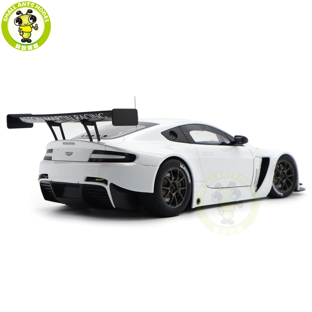 1/18 AUTOart Vantage V12 GT3 81306 81307 81308 Mode Car Toys Gifts For Father Friends