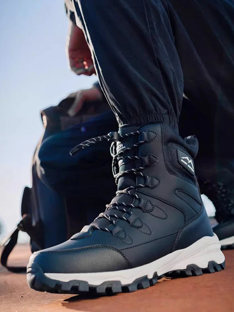 Nowe Zimowe Buty Męskie Ocieplane Pluszem Śniegowce Męskie Buty na Platformie Buty Outdoorowe Bawełniane Buty z Bocznym Zamkiem Odporne na Zużycie Buty do Połowy Łydki — 2