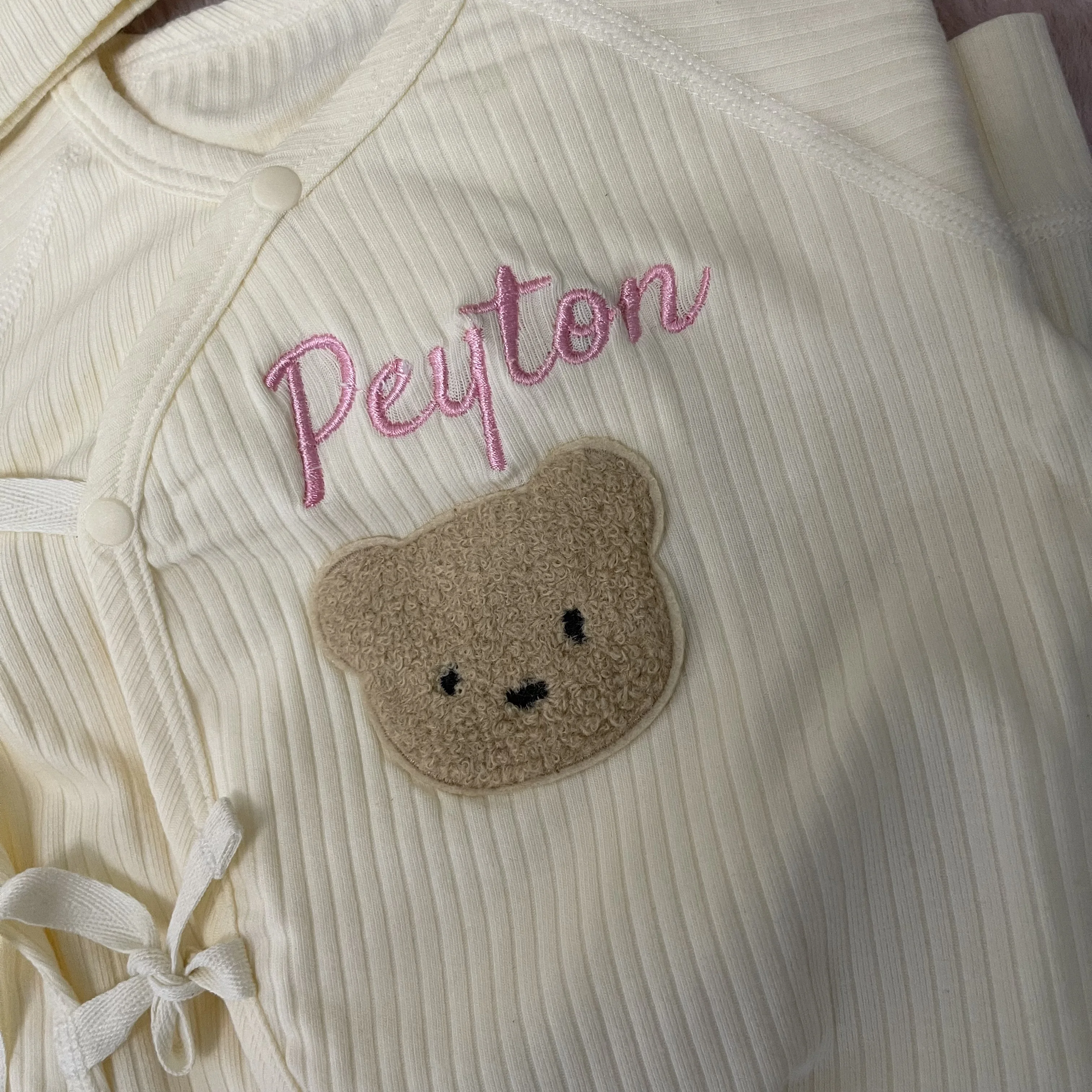 Custom Clothing For Boys And Girls Soft Long Sleeved Jumpsuits With Custom Names Embroidered Teddy Bear Newborn Bottomed Pajamas